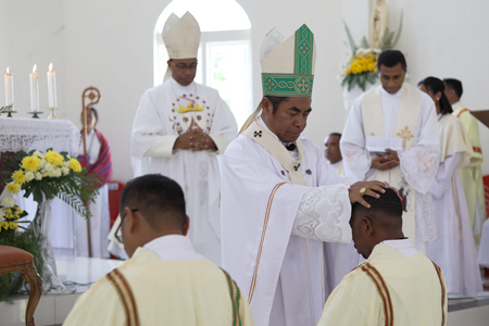 3 Carmelites ordained in Timor-Leste